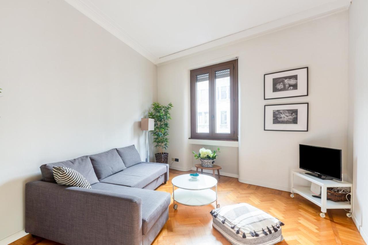 Spacious And Brilliant Apartment In Duomo By Easylife Milaan Buitenkant foto