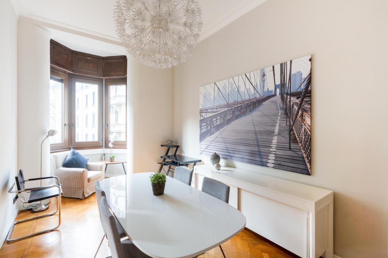 Spacious And Brilliant Apartment In Duomo By Easylife Milaan Buitenkant foto