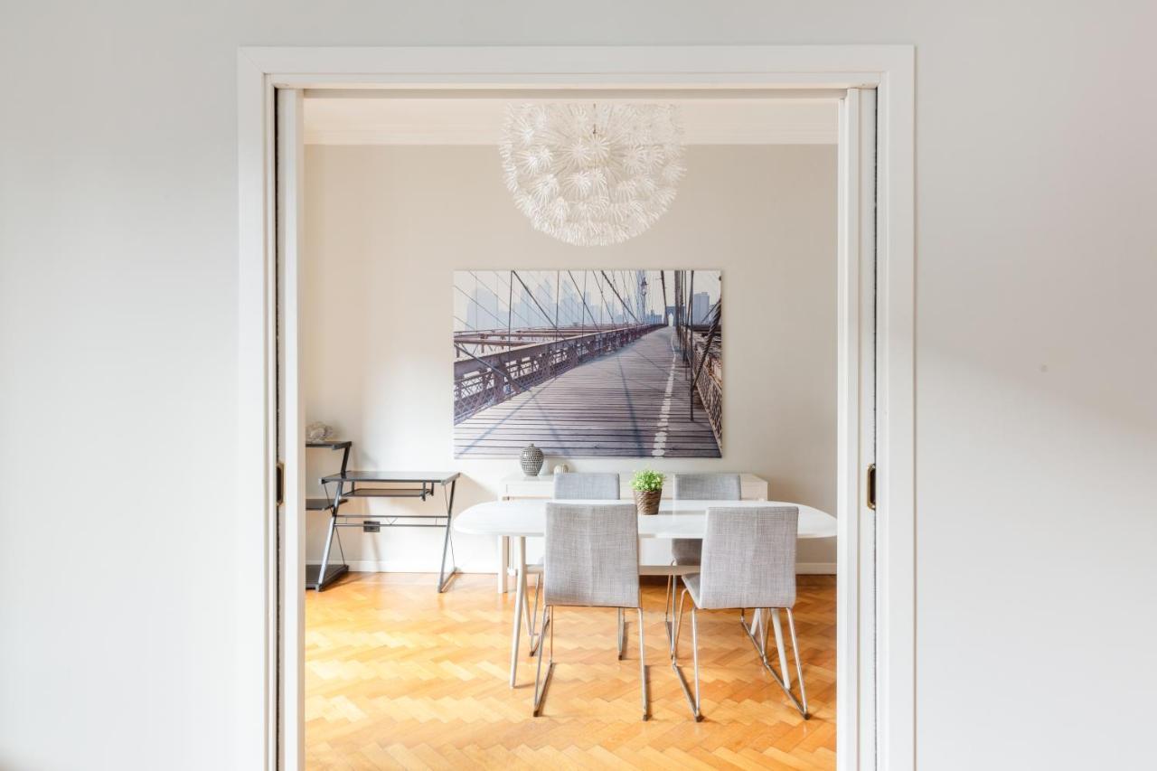 Spacious And Brilliant Apartment In Duomo By Easylife Milaan Buitenkant foto